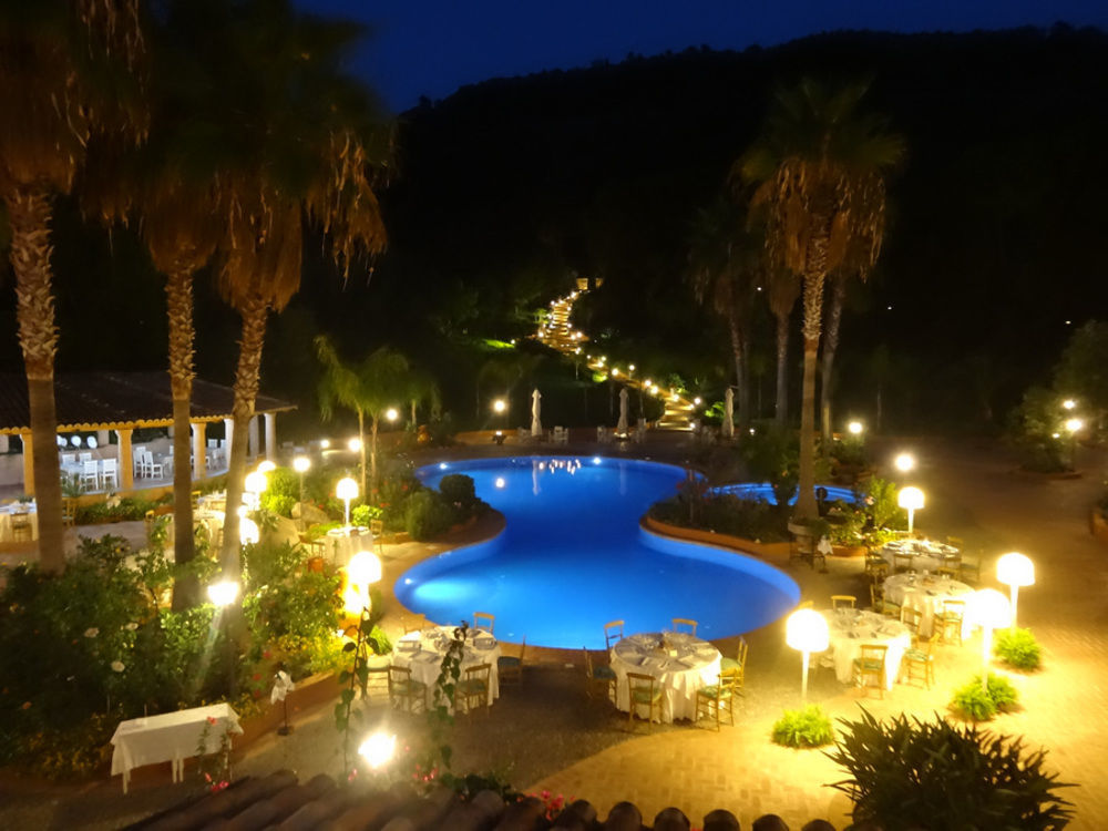 Hotel Porto Pirgos Parghelia Εξωτερικό φωτογραφία